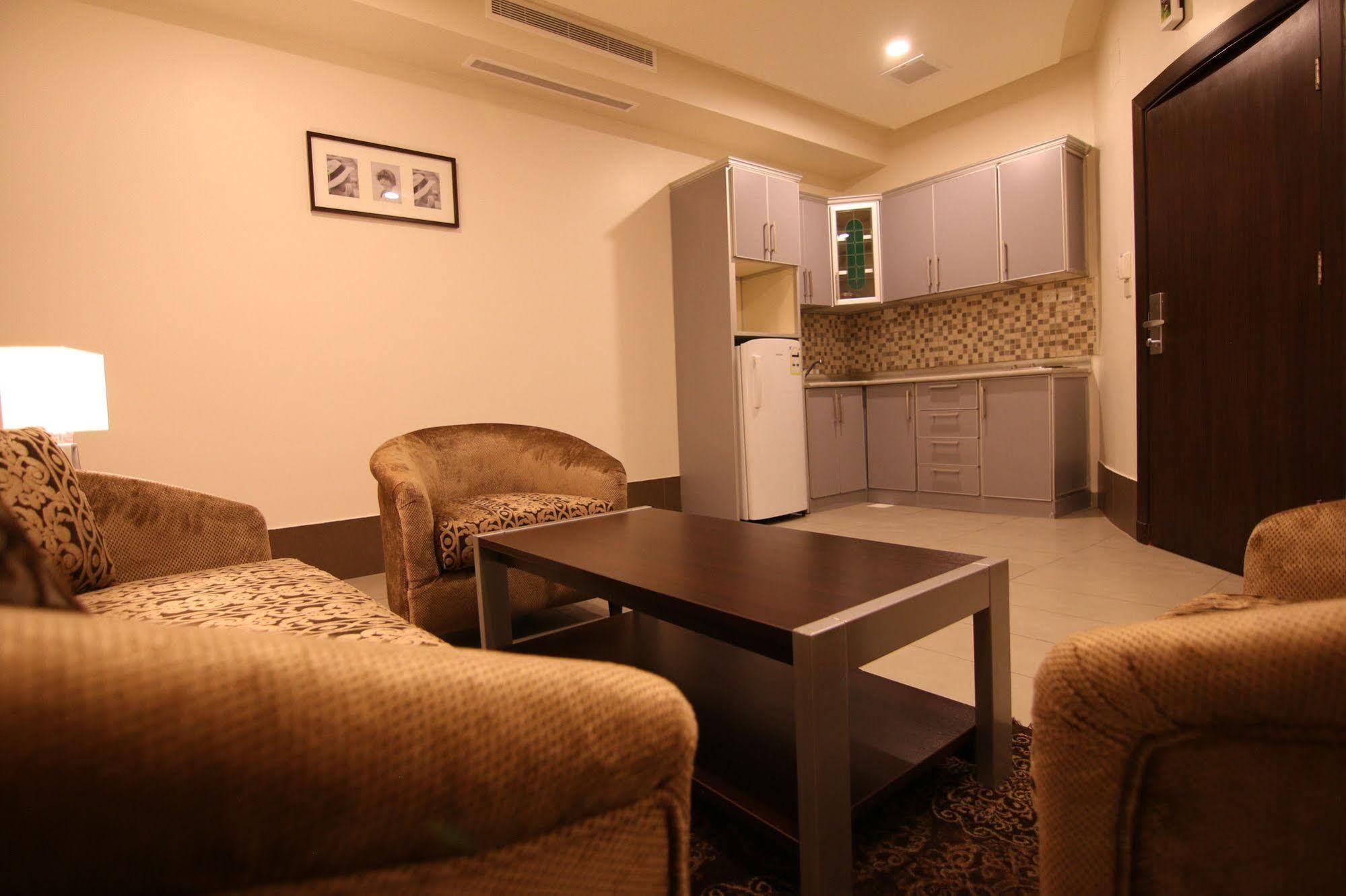 Oyo 575 Massaya Jeddah